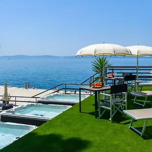 Gostinjska kuća Via Mare Luxury
